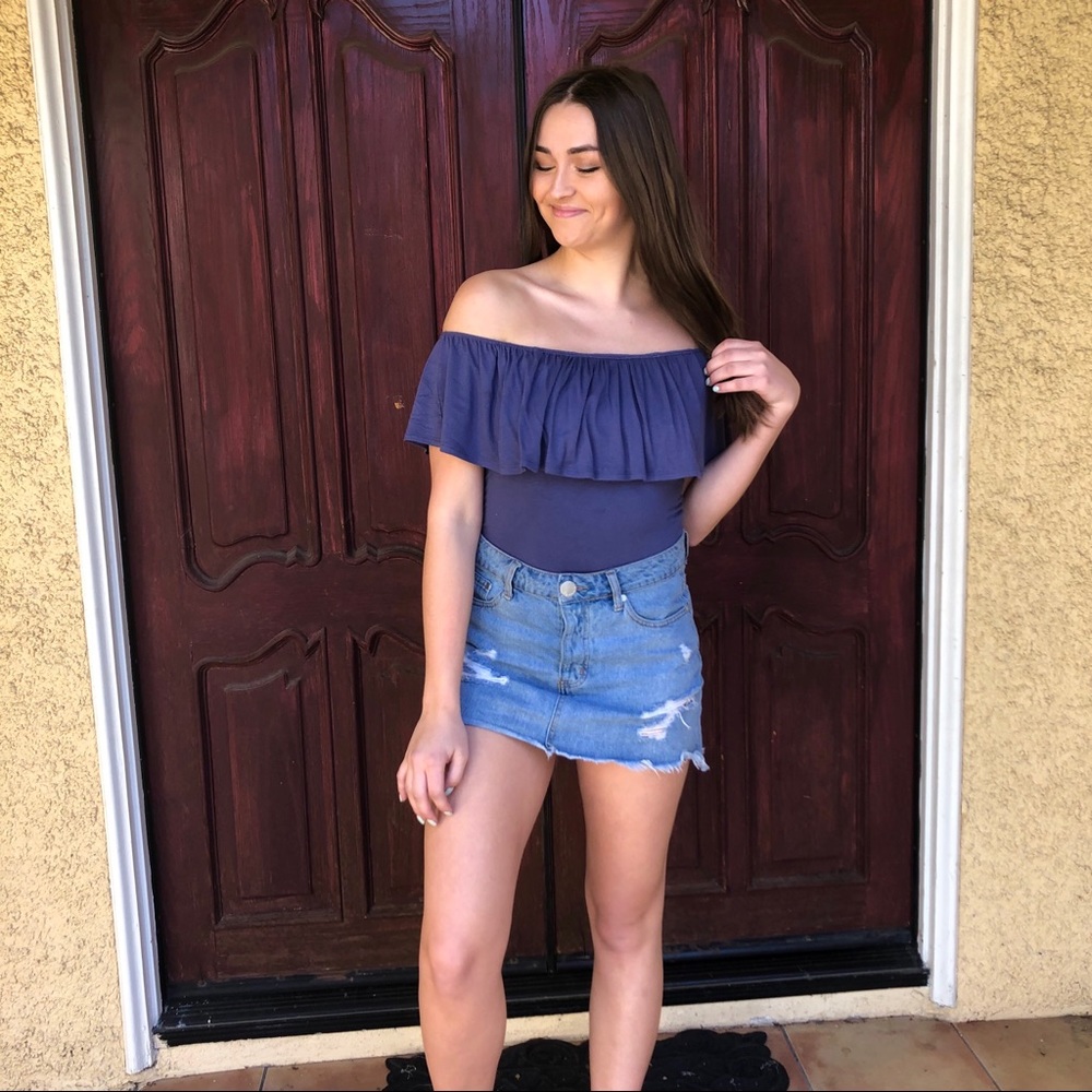 HONEY PUNCH Strapless Bodysuit